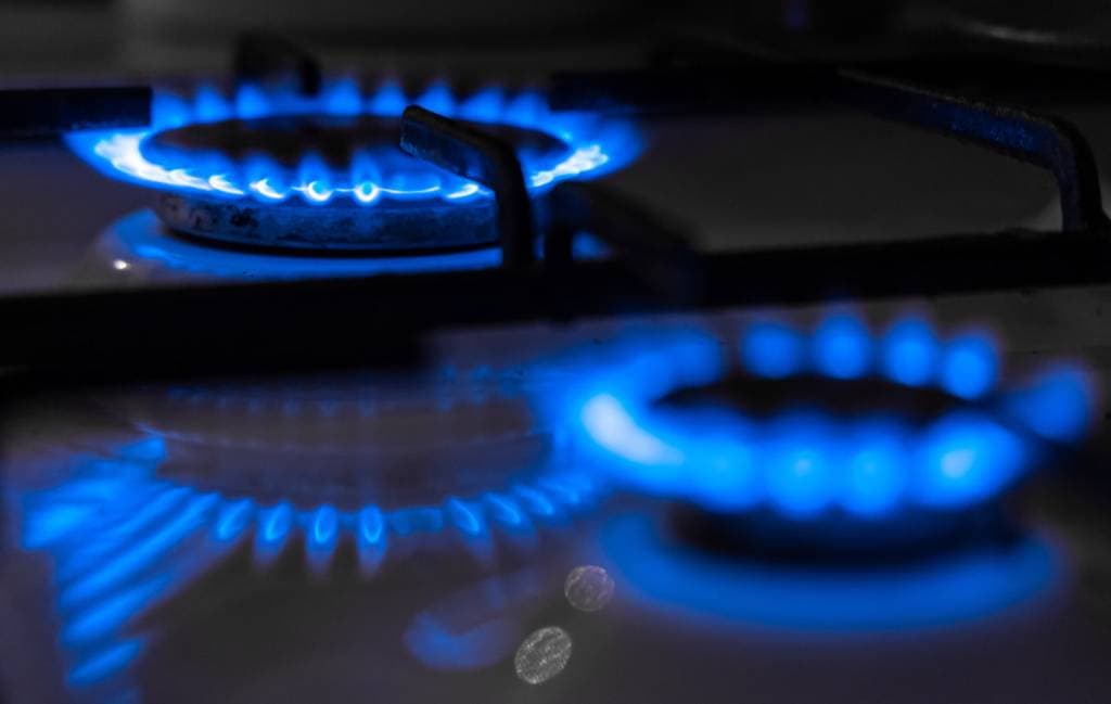 Mart oyining ikkinchi yarmida tabiiy gaz uchun bazaviy me’yor 50 kub metrni tashkil etadi