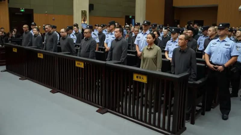 Xitoyda onlayn firibgarlik bilan shug‘ullangan sindikatning 11 a’zosi qatl etildi