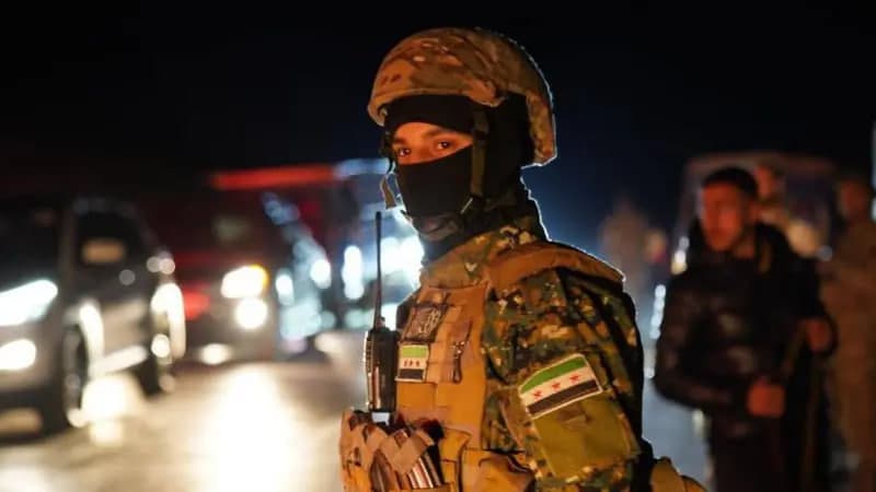 Suriyada hukumat kuchlari va Asad tarafdorlari o‘rtasida to‘qnashuvlar avj oldi