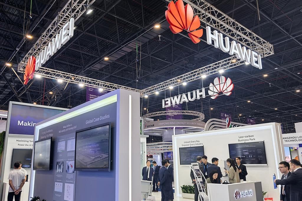 Huawei Digital Power “O‘zbekiston Energetika haftaligi – 2026 (UEW)”da yashil innovatsiyalarni ilgari surmoqda