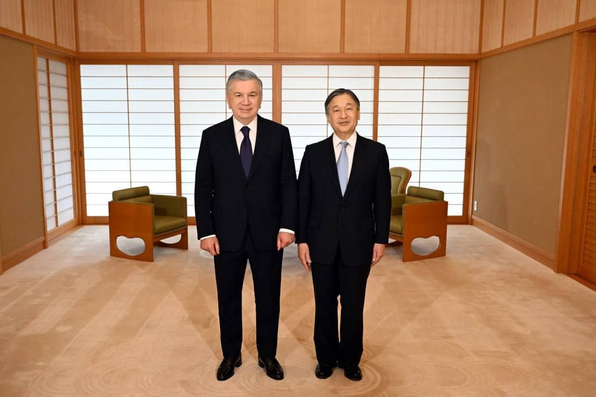Shavkat Mirziyoyev Yaponiyaga rasmiy tashrifini imperator Naruxito bilan uchrashuvdan boshladi