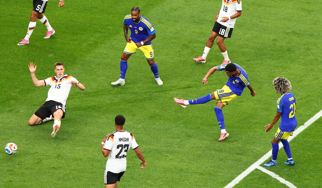 Mundialda 4-kun. Kyurasaoning tarixiy goli, Umar Artanga kompensatsiya va Angliyaning sarguzashtlari