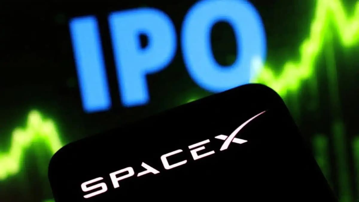 Elon Musk becomes world’s first trillionaire following historic SpaceX IPO