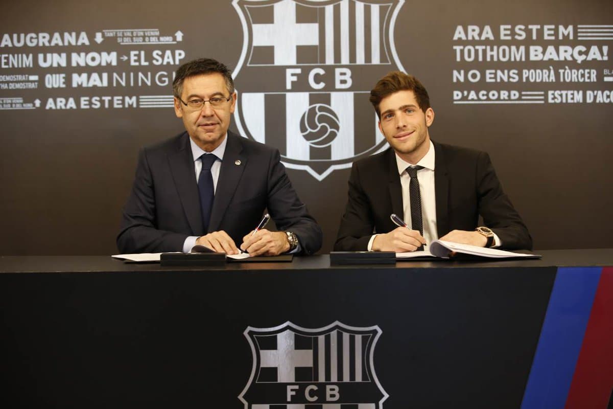 "Barselona" Serxi Roberto bilan shartnomani uzaytirdi