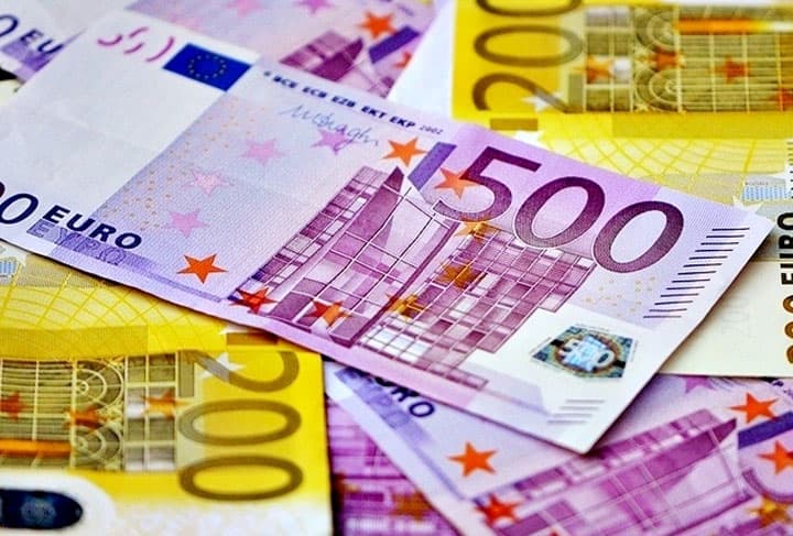 O‘zbekiston birjasida yevro 10 000 so‘mlik ko‘rsatkichga qaytdi