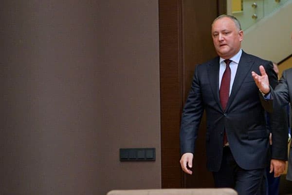 Moldovadagi mashmasha: Dodon bayonot berdi