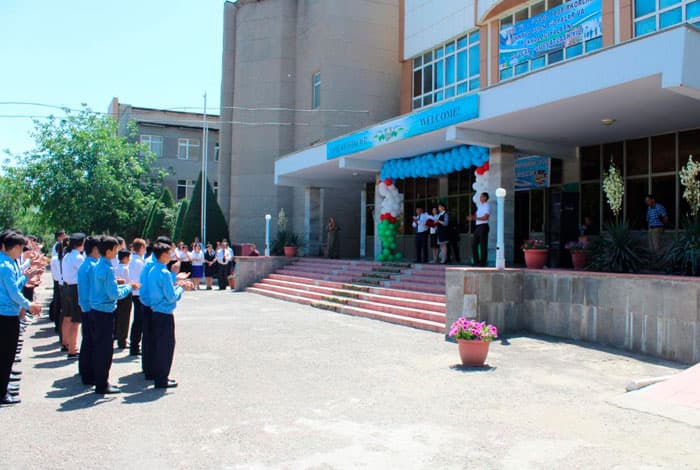 Qibray tumanida “Kitob bayrami” tadbiri o‘tkazildi