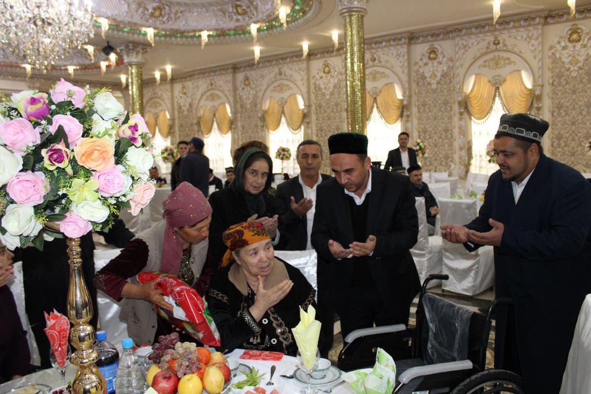 Vaqf xayriya jamoat fondining «Mehr-muruvvat karvoni» Qoraqalpog‘iston va Xorazmda bo‘ldi