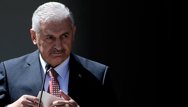 Turkiya bosh vaziri saylovlar sababli iste'foga ketishga tayyorligini ma'lum qildi   