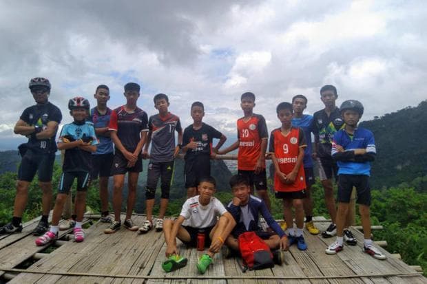 FIFA g‘orda qolayotgan taylandlik futbolchilarni JCh-2018 finaliga taklif etdi
