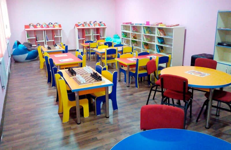 Davlat xususiy maktablar uchun yer uchastkalari va bo‘sh turgan binolarni ajratadi