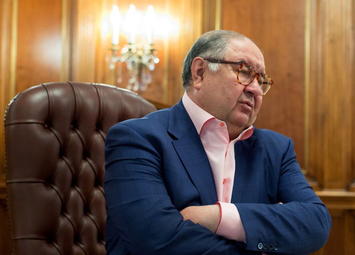 Forbes announces list of most influential Russians. What position Alisher Usmonov holds?