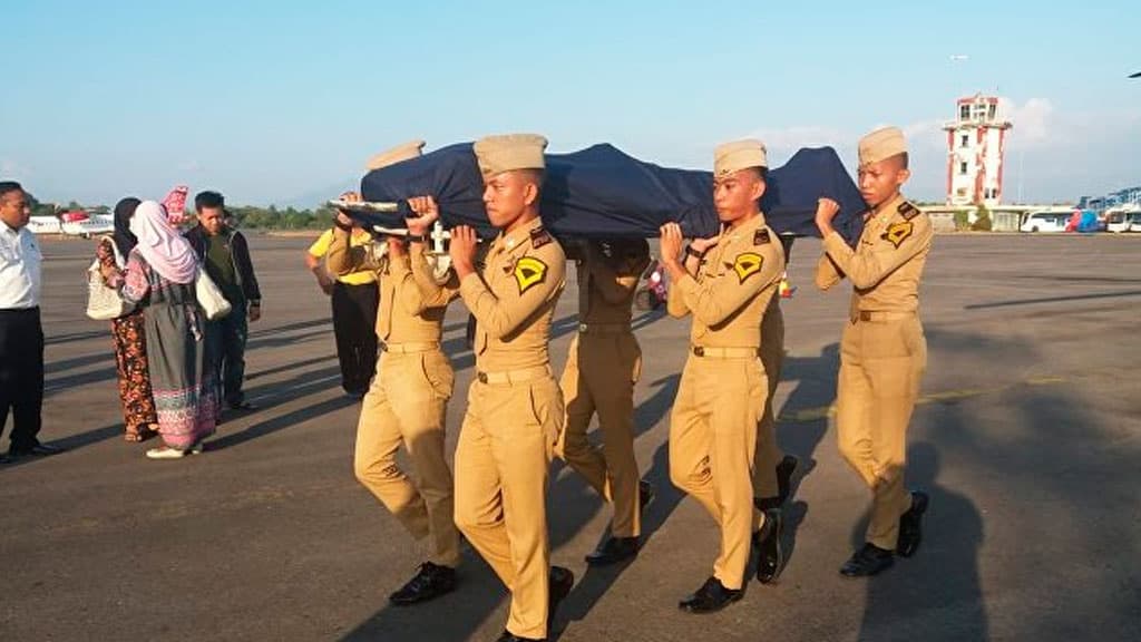 Indoneziyadagi zilzila vaqtida dispetcher o‘z hayoti evaziga yo‘lovchilarni qutqarib qoldi