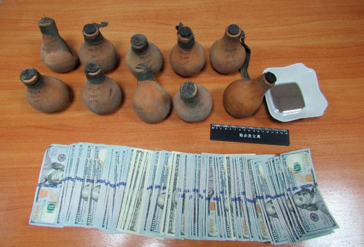 Toshkentda 15 kilogramm simobni 100 ming dollarga sotmoqchi bo‘lgan shaxslar ushlandi