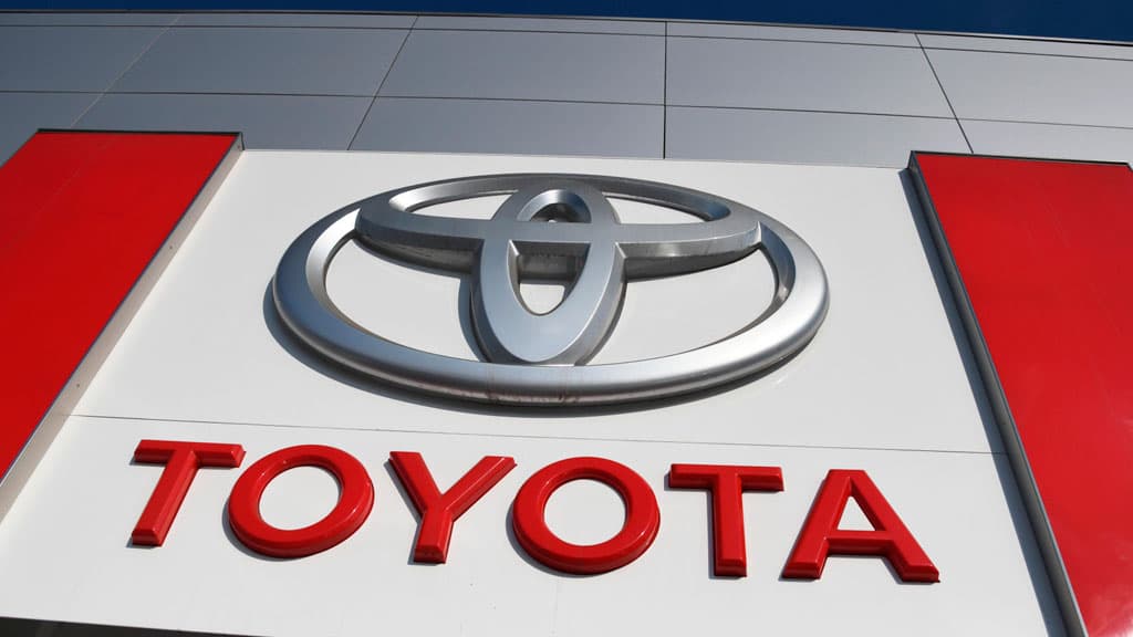 Toyota носозлик туфайли 1,6 млн автомобилини қайтариб олмоқда