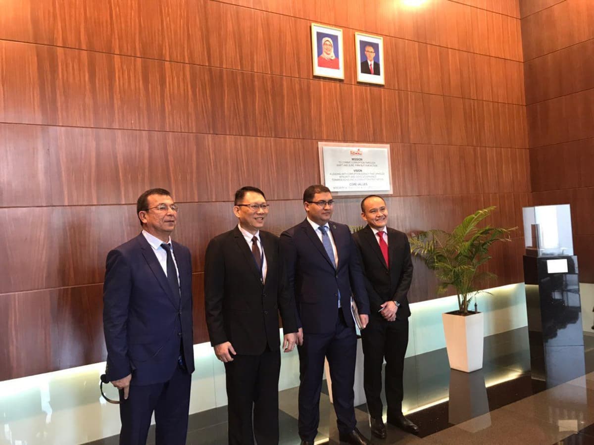 O‘zbekiston delegatsiyasi Singapur huquq vaziri va bosh prokurori bilan muzokaralar o‘tkazdi