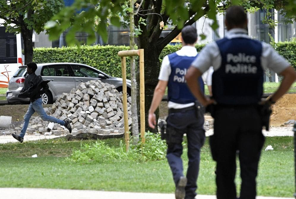 Bryusselda noma'lum shaxs politsiyachiga pichoq bilan hujum qildi