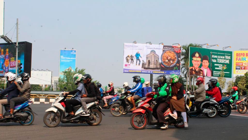 Indoneziyaning markaziy ko‘chalarida O‘zbekistondagi yangi turizm yo‘nalishlari targ‘ib qilinmoqda