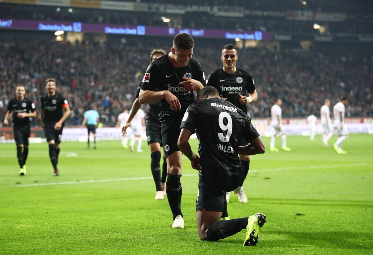 «Ayntraxt» futbolchisi Bundesliga o‘yinida penta-trik qildi