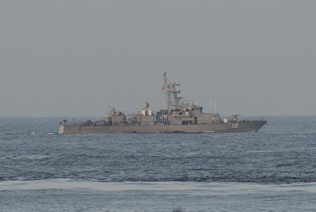Eron Fors ko‘rfaziga AQShning kimyoviy moddalar ortilgan kemasi kelganini ma'lum qildi
