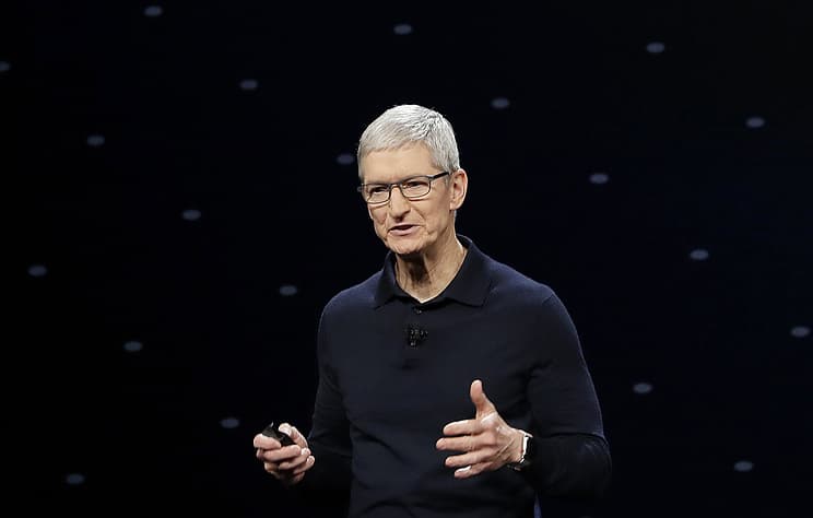Apple rahbari kompaniyaning 120 mln dollarlik aksiyalari bilan taqdirlanishi mumkin
