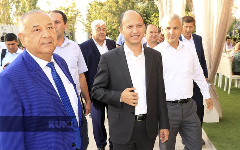 Erkinjon Turdimov samarqandlik ziyolilar bilan uchrashdi