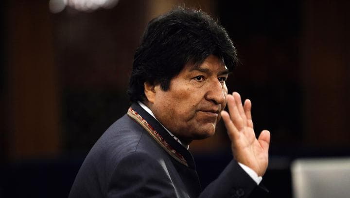 Evo Morales Mexikoga yetib keldi