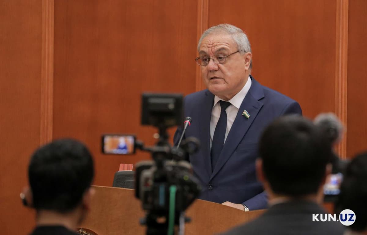 Сенатор: «Қурилиш билан шуғулланадиган пудрат ташкилотларининг аниқ реестри тўлиқ шаклланмаган»