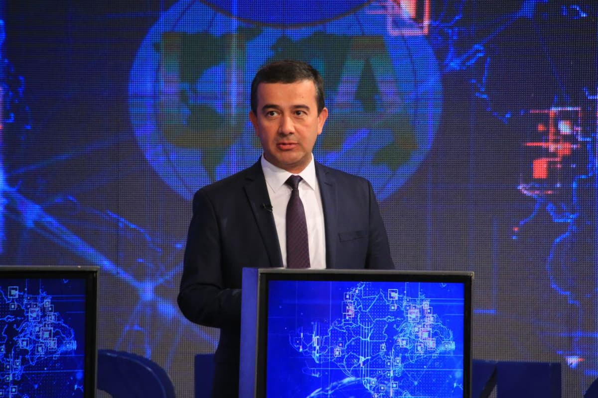 Sarvarxon Buzrukxonov: «Bugun OTM professorlari eng yuqori maosh oladigan bo‘ldi»