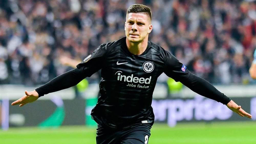 «Real» yana bir yirik transfer masalasini hal etdi