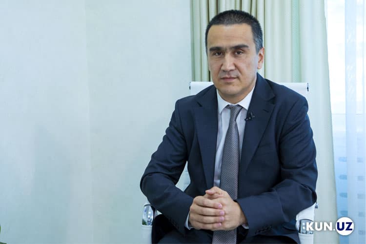 O‘zbekistonda oilalar sarflayotgan elektr energiyasining qanchasini isrof qilyapti? Vazir o‘rinbosari bilan suhbat