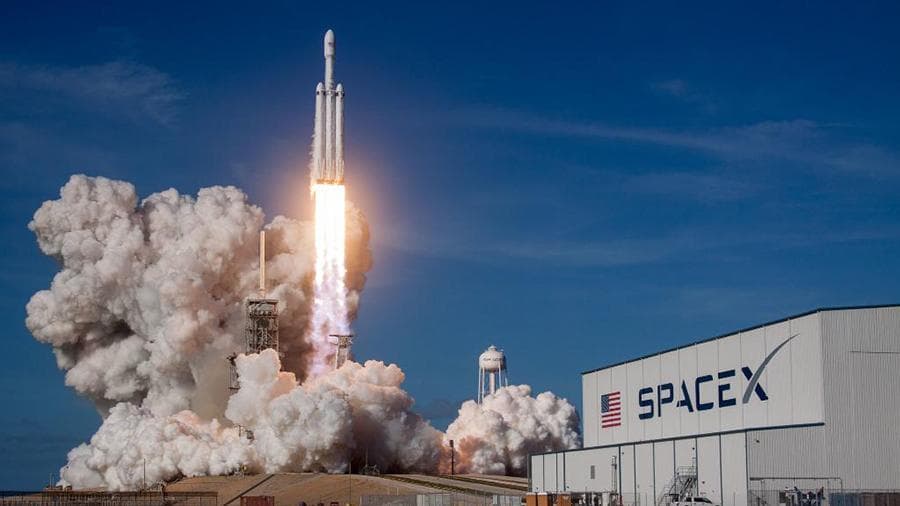 SpaceX koinotga 152 kishining xokini bir gramini 5 ming dollardan jo‘natadi 