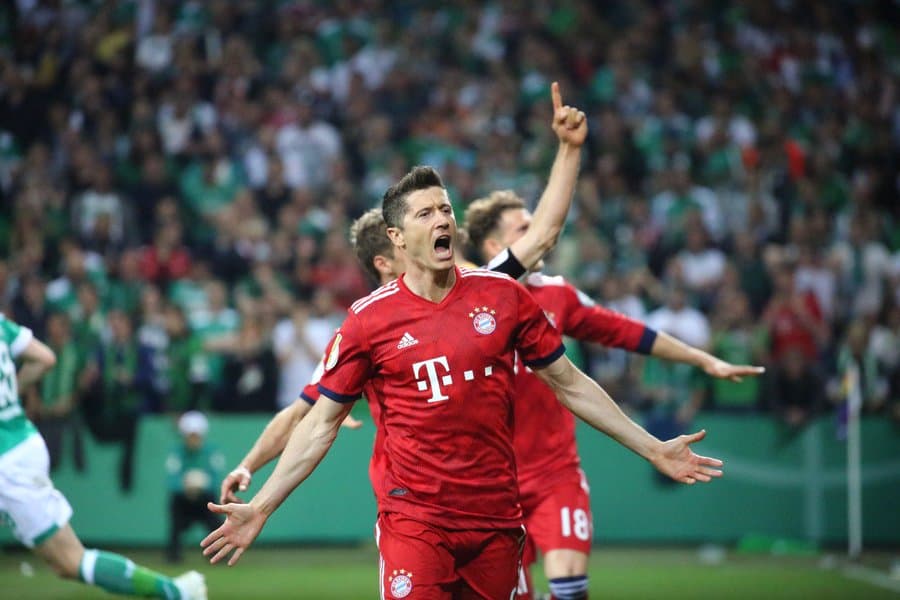 Germaniya kubogi. «Bavariya» 70 soniya ichida ikkita gol o‘tkazib, penalti evaziga finalga chiqdi