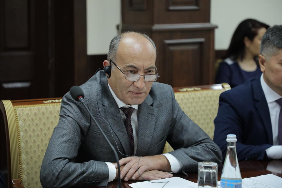 Адвокатлар палатаси раиси: «Бизда 8200 кишига 1 адвокат тўғри келади»