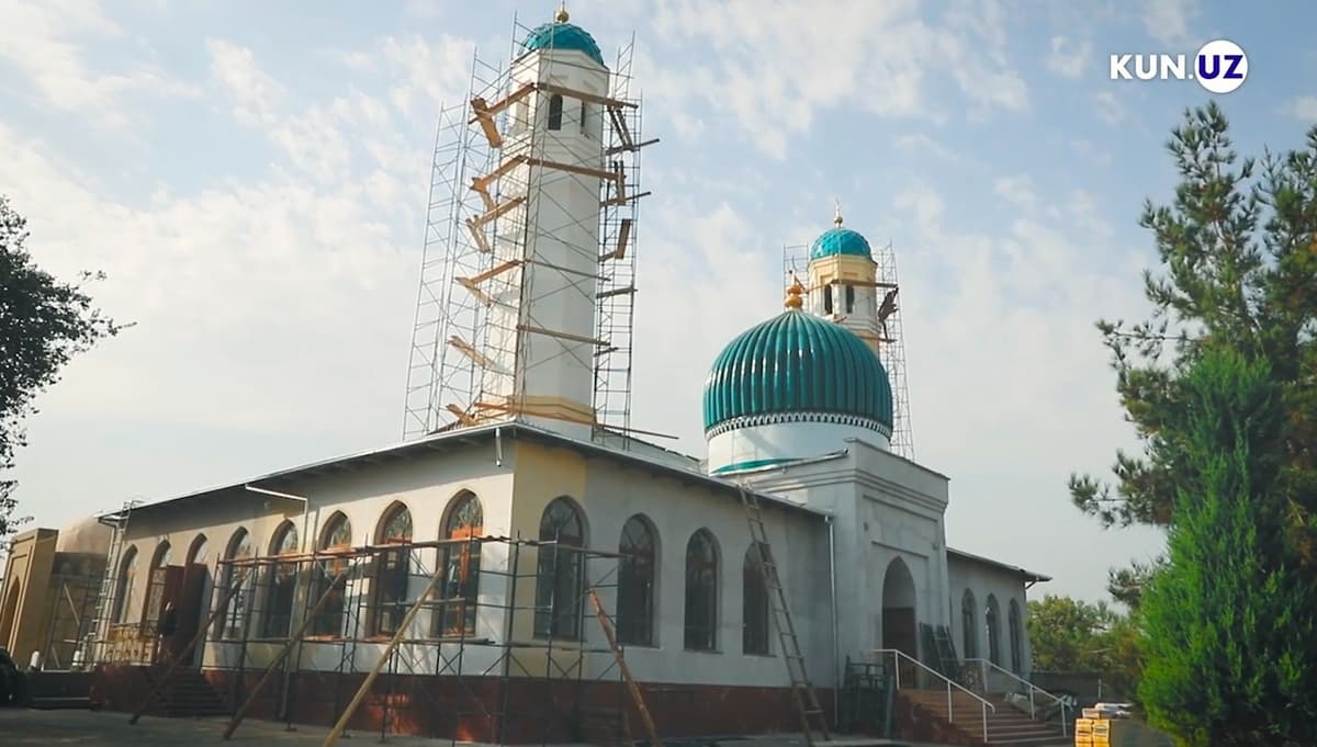 «Hazrat Mulla» masjidi ta'mirtalab holatda. Bekobodliklar yaxshi insonlardan ko‘mak kutmoqda