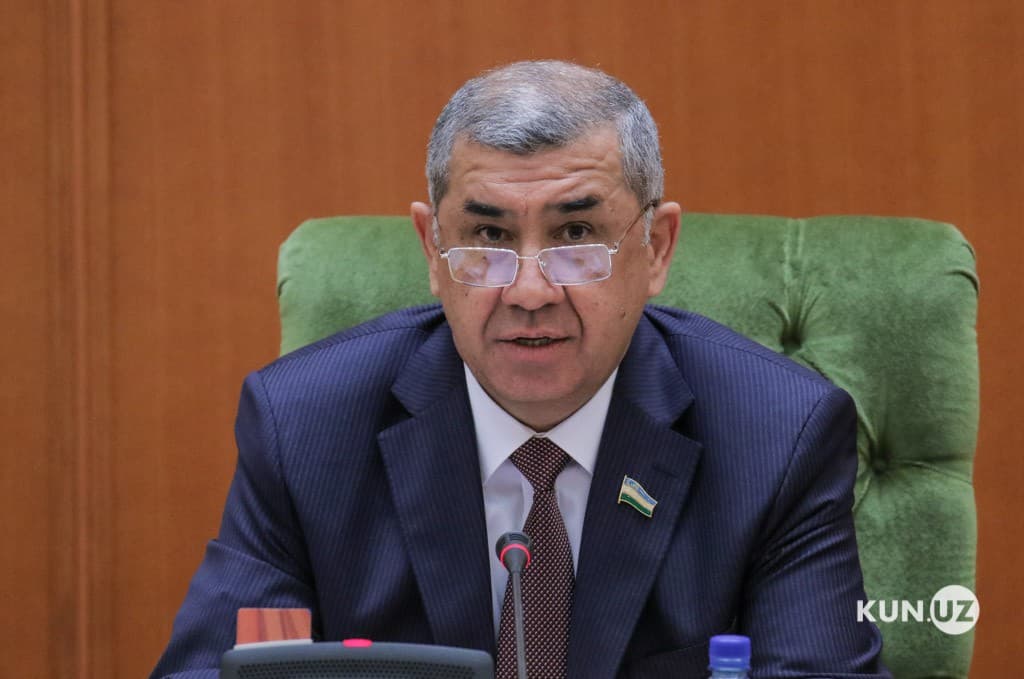 Senat raisi Islom hukmidan iqtibos keltirdi - Pora olgan ham, bergan ham do‘zaxiydir