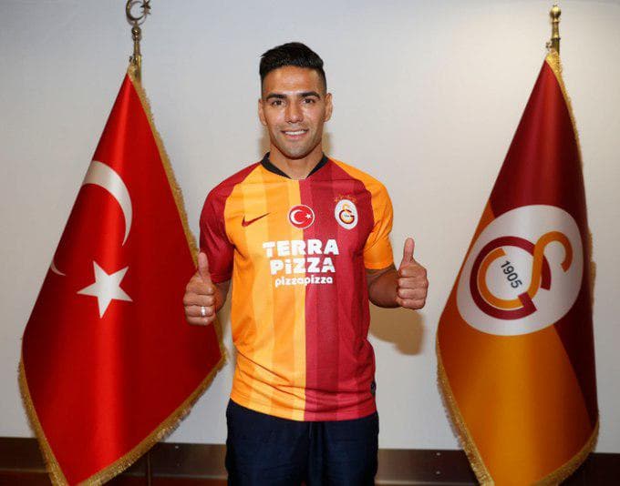 Falkao «Galatasaroy» bilan shartnoma imzoladi