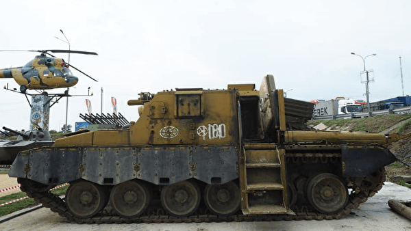 Rossiyada "yadroviy urush mashinasi" deb nomlangan tank topildi
