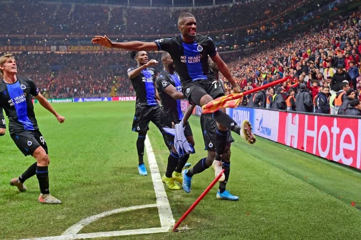 Foto: «Bryugge»ning ikki futbolchisi golni nishonlashda «oshirib yuborgani» uchun chetlatildi