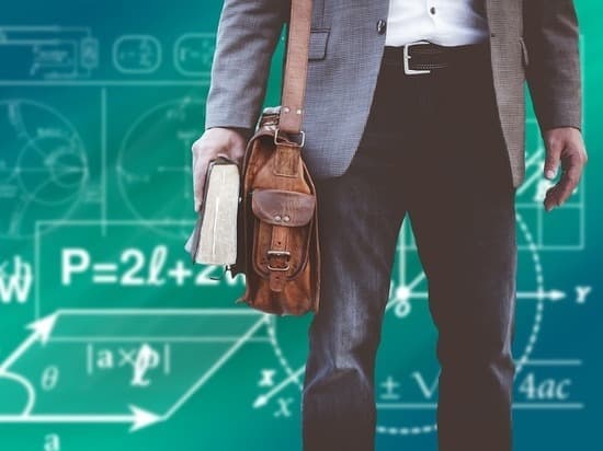 2020 yilda 700dan ortiq olim va professor-o‘qituvchi chet elga yuboriladi