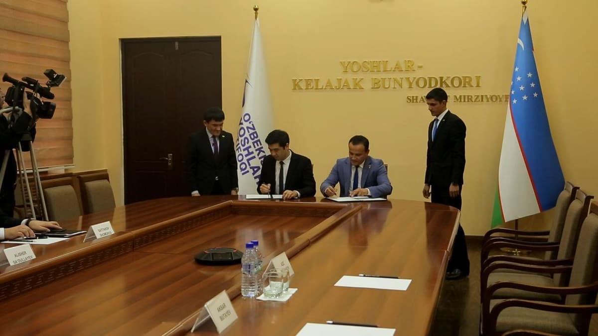 Yoshlar ittifoqi va Espors Uzbekistan o‘rtasida memorandum imzolandi