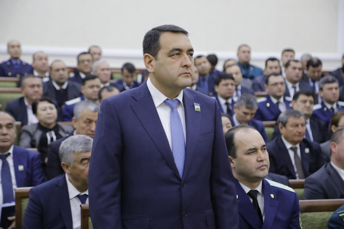Xayrullo Bozorov Namangan viloyat hokimi lavozimiga tasdiqlandi