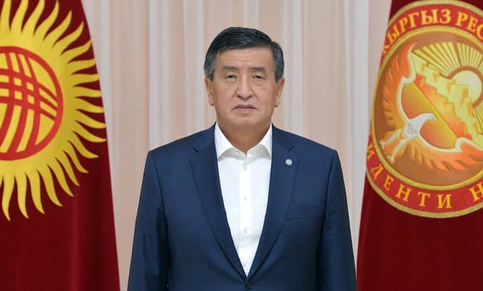 Қирғизистон президенти истеъфога чиқди 