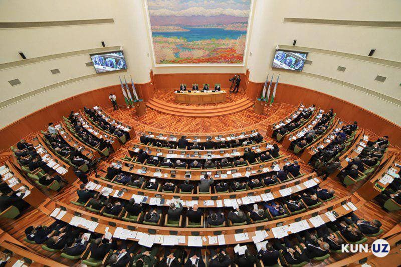 Senatorlar, deputatlar va partiyalar o‘rtasida Parlament o‘yinlari tashkil etiladi