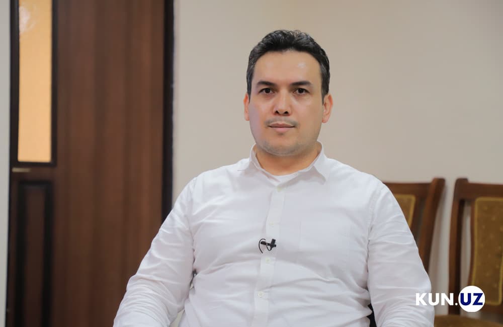 Ona tili darslari nega qisqartirilmoqda? - Respublika ta'lim markazi direktori bilan suhbat