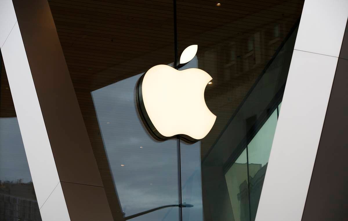 Apple o‘z protsessorida ishlovchi yangi noutbuklarini taqdim qildi 