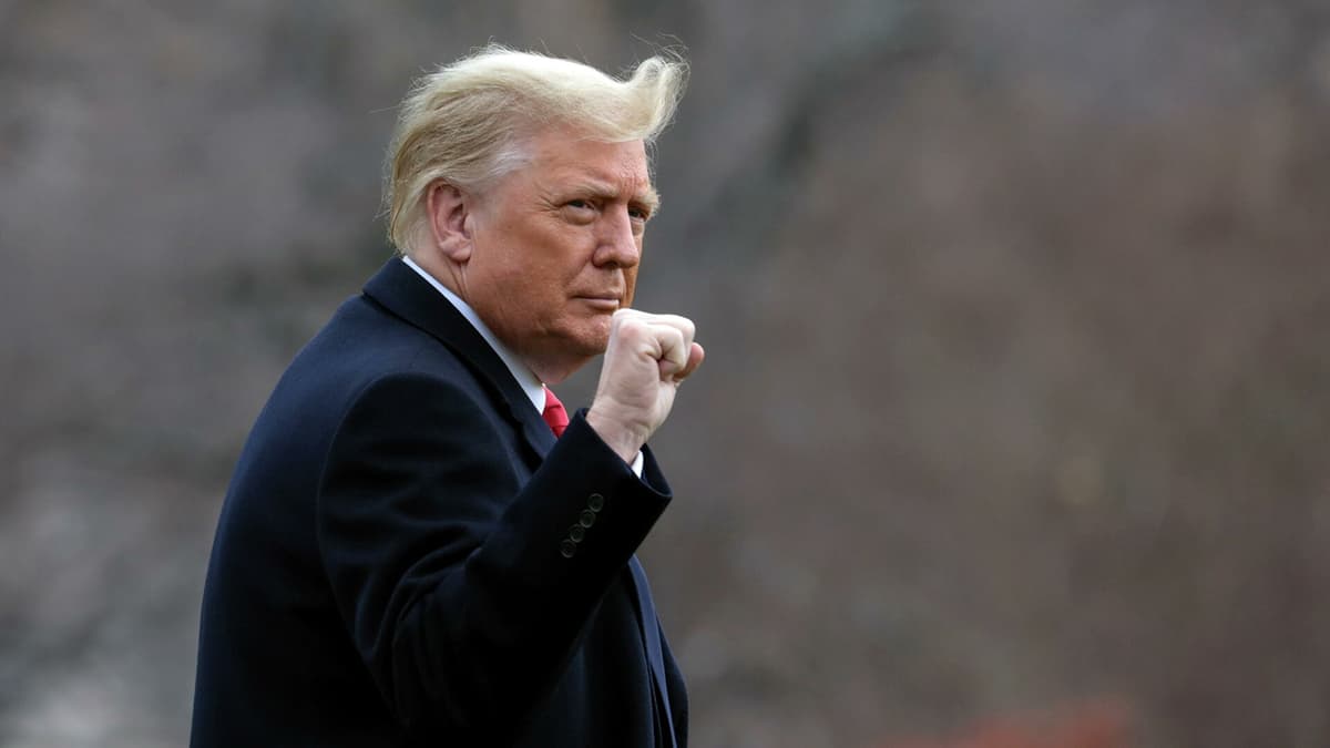 Трамп сайлов натижаларидан норози бўлишига қарамасдан ҳокимиятни топширишини маълум қилди