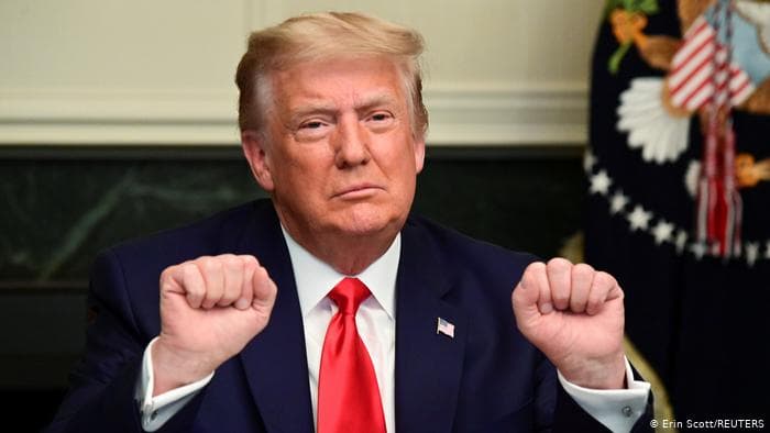 Трамп Жоржия ҳукуматидан сайловда ўзига етмай қолган овозларни "топиш"ни талаб қилди - ОАВ