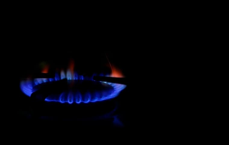 Хоразмда бир оила ис газидан заҳарланди, она ва унинг 10 ёшли қизи вафот этган