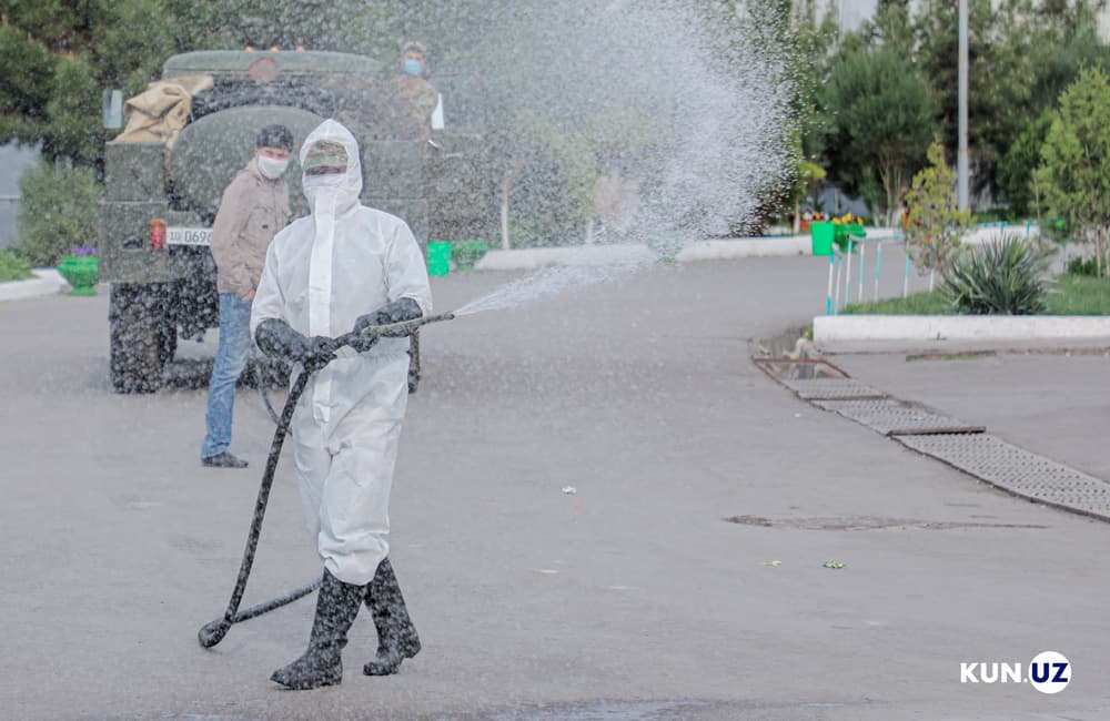 «Odamning ustiga xlor sepishning foydasi yo‘q» – virusolog